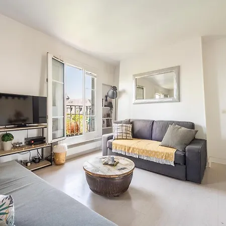 In Front Of The Sacre Coeur - 2 Bedrooms With Elevator Apartamento *