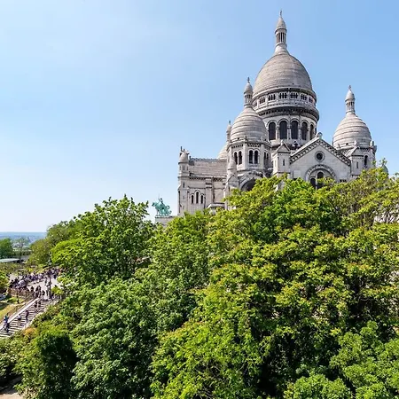 In Front Of The Sacre Cœur - 2 Bedrooms With Elevator Appartement